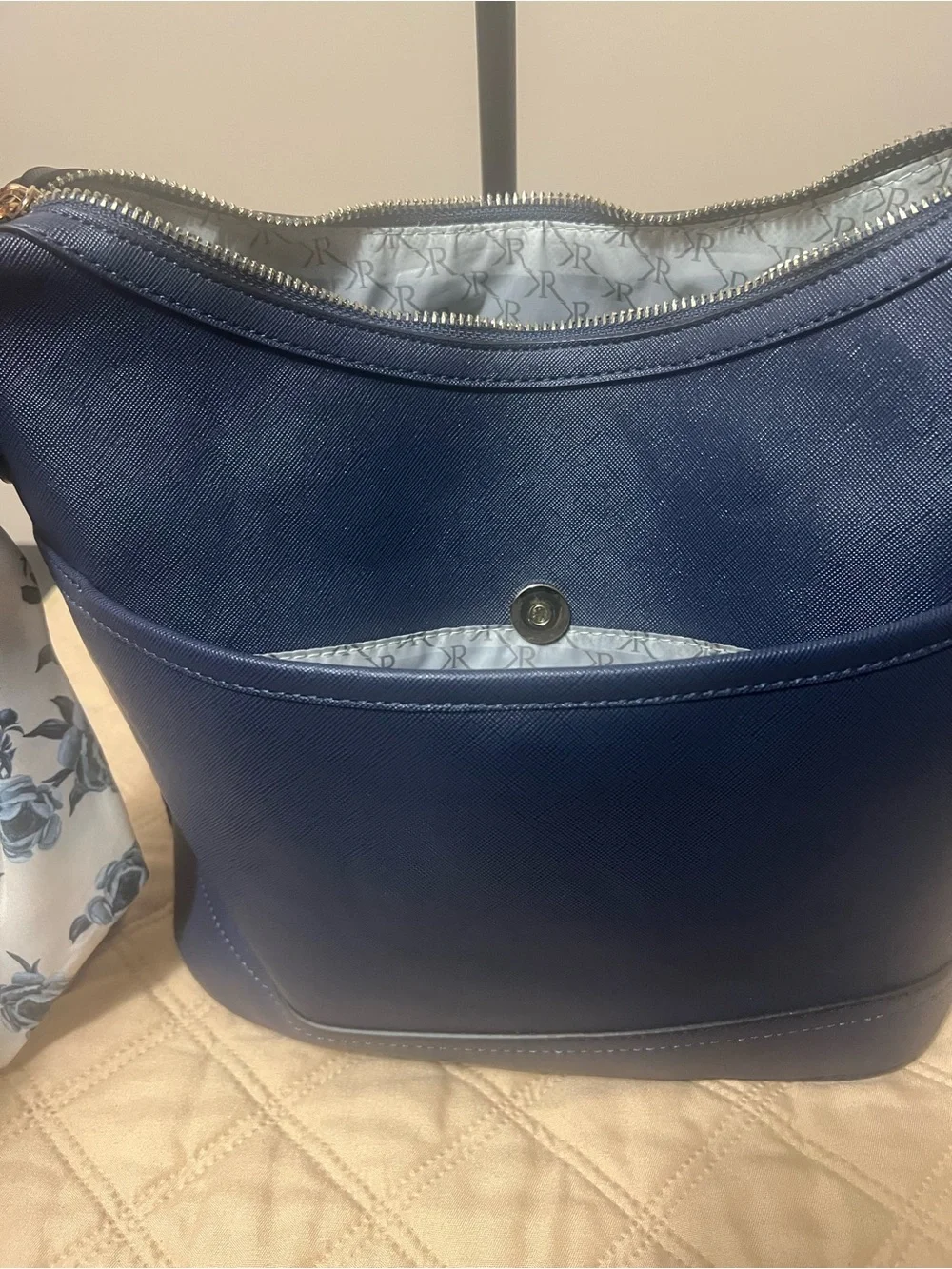 Kim Rogers structured hobo